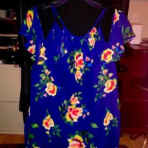 Flowy, floral cold shoulder summer dress